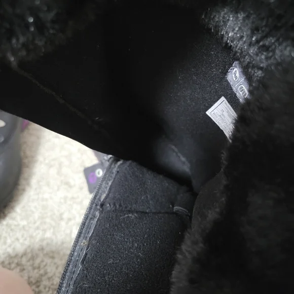 Merrell Women's Black and Purple Winterbelle Opti-warm Boots, Size 7.5 - Picture 8 of 8